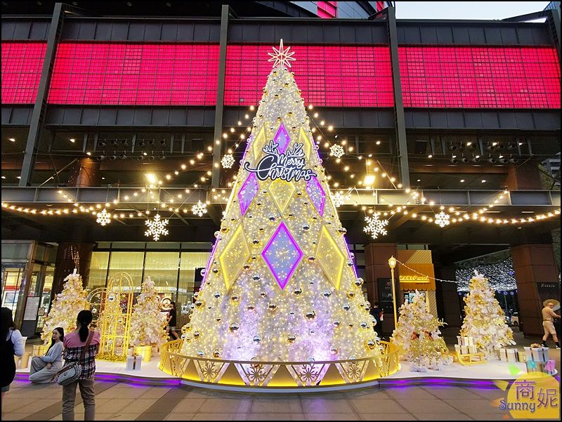台中冬季最美約會勝地!10公尺高聖誕樹璀璨登場、拍照搶拿千元禮券 | ETtoday旅遊雲 | ETtoday新聞雲