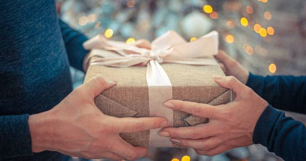下個月就是一年一度的耶誕節，不少人會準備禮物給朋友或另一半。（示意圖／翻攝自pixabay）