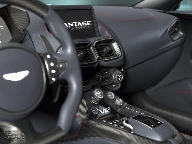 全球限量 333 輛的英倫大排量超跑　Aston Martin V12 Vantage 將在今年 12/8 於國內發表