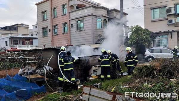 ▲▼金門空地雜物火警。（圖／記者林名揚翻攝）