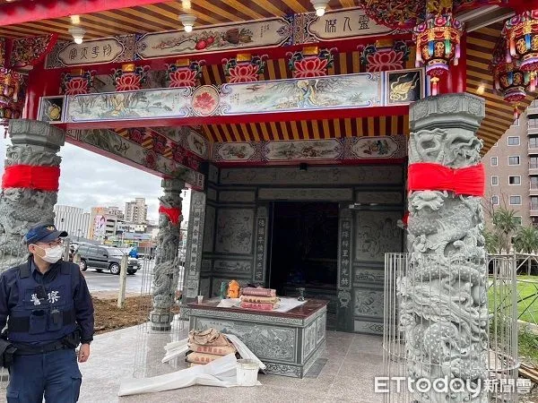 ▲▼警方獲報循線逮捕王男，並查獲贓物。（圖／桃園警分局提供）