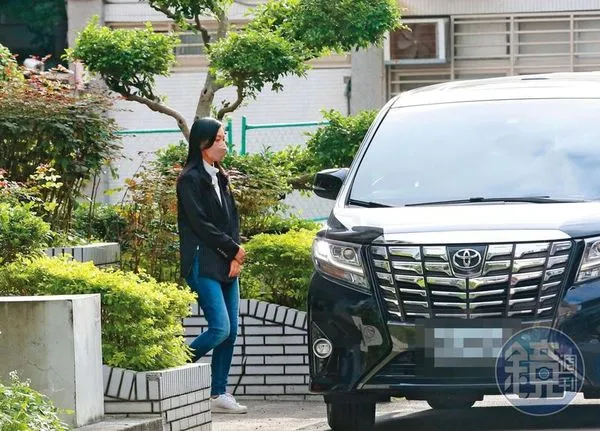 高虹安日前赴調查局北機站說明助理費案，並對不實爆料提告。