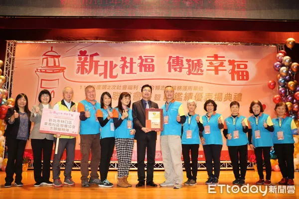 ▲▼ 林口區東南社區發展協會成立「婆婆媽媽便當團」煮飯給獨居長者和低收身障者食用          。（圖／記者戴上容翻攝）