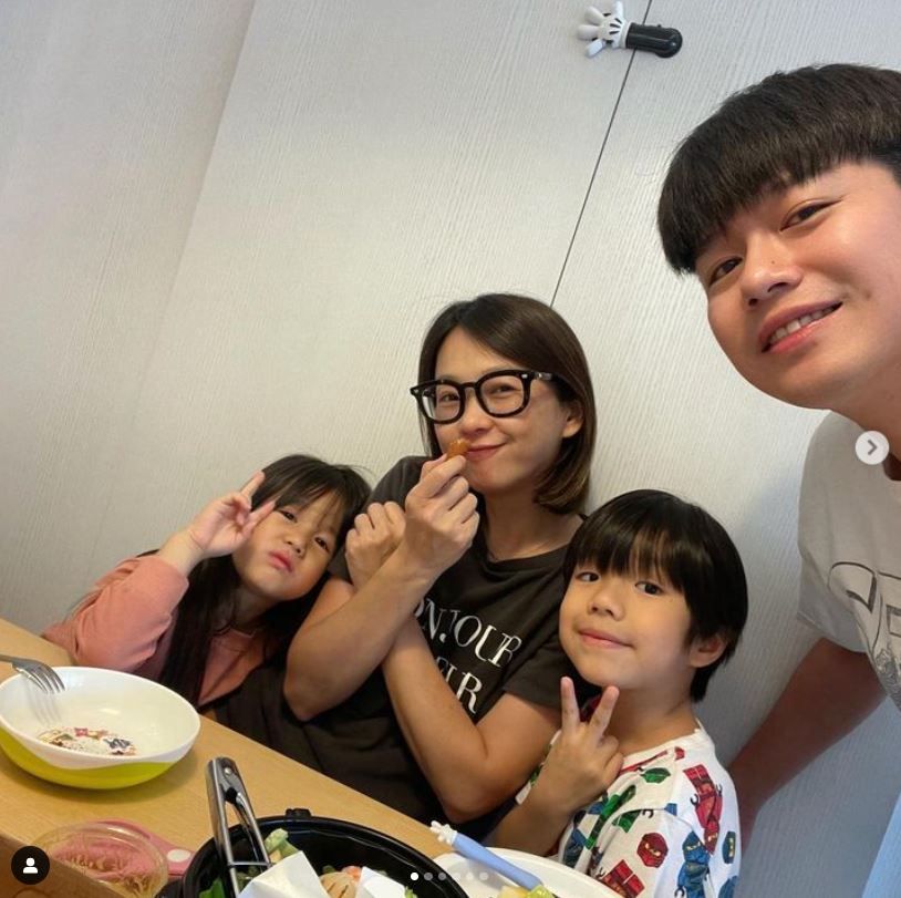 ▲六月夫妻育有一兒一女。（圖／翻攝自Instagram／june_tsai1976）