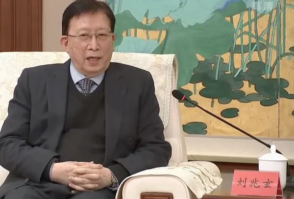 ▲▼ 劉兆玄、兩岸企業家峰會            。（圖／翻攝 北京電視台）