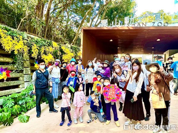▲壽山動物園周邊國小學童參訪。（圖／記者許宥孺翻攝）