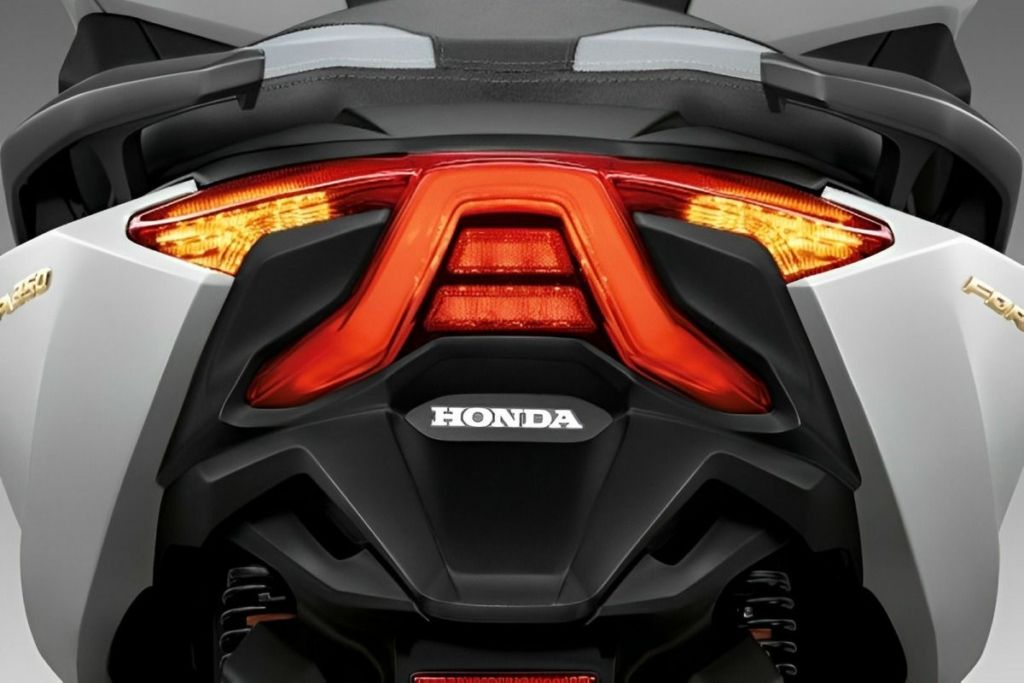 Honda 250cc大羊車款「Forza 」2023年式日本於12/22發售