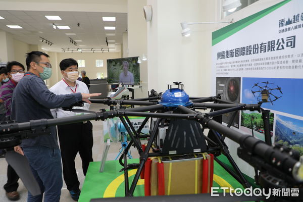 ▲▼ 「飛山越嶺–無人機推動成果發表會」  。（圖／嘉義縣政府提供）