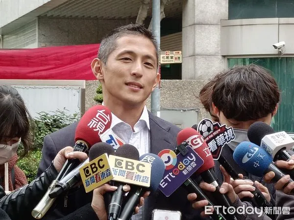 ▲▼吳怡農大直植福宮參拜。（圖／記者宋良義攝）