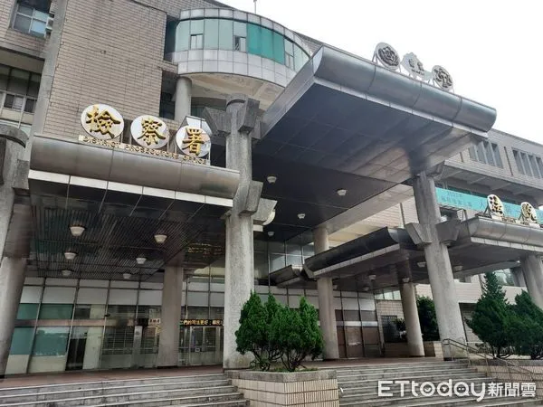 ▲▼陳姓男子身兼鍾東錦及大湖鄉傅姓鄉長候選人大湖聯合競選總部主委，涉及「四合一」現金賄選，12月14日被提起公訴。（圖／記者蔡文淵攝）