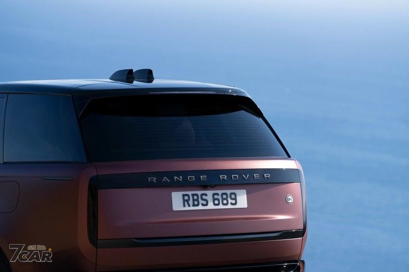 報價 888 萬元起、長/短軸雙車型設定　Land Rover Range Rover SV 預售起跑