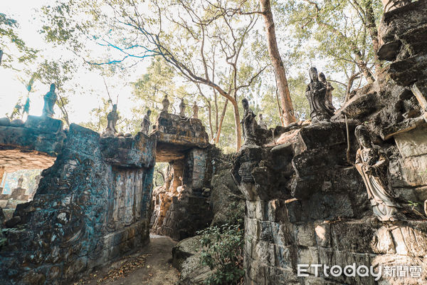 ▲▼台版吳哥窟，台南楠西萬佛寺。（圖／記者蔡玟君攝）