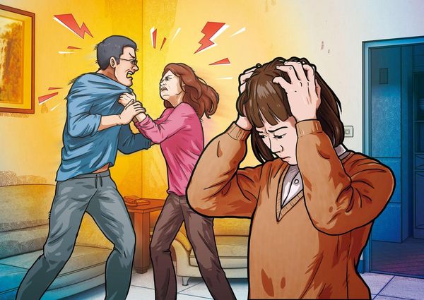 王姓凶手（左）與妻子（中）經常發生口角衝突，2人的女兒（右）也常目睹。（示意畫面）