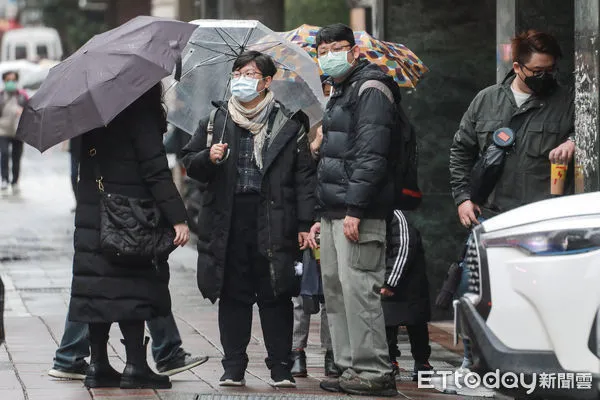 ▲▼寒流,冷氣團,低溫,冬天,下雨,雨天,保暖。（圖／記者周宸亘攝）