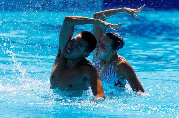 ▲024巴黎奧運水上芭蕾可有男隊員 。（圖／路透）