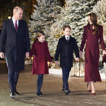 ▲▼威廉王子全家出席聖誕頌歌儀式。（圖／翻攝自推特／The Prince and Princess of Wales）