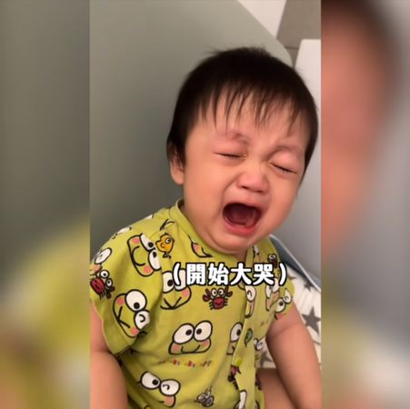 ▲▼Kim找到兒子聽歌就哭的原因。（圖／翻攝自Facebook／Nico品筠&Kim京燁 【那對夫妻】）