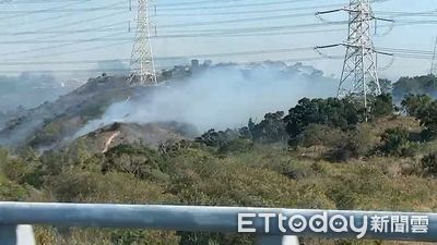 龍井公墓大火延燒　黑煙亂竄國3就可看到...車主憂心驚呼