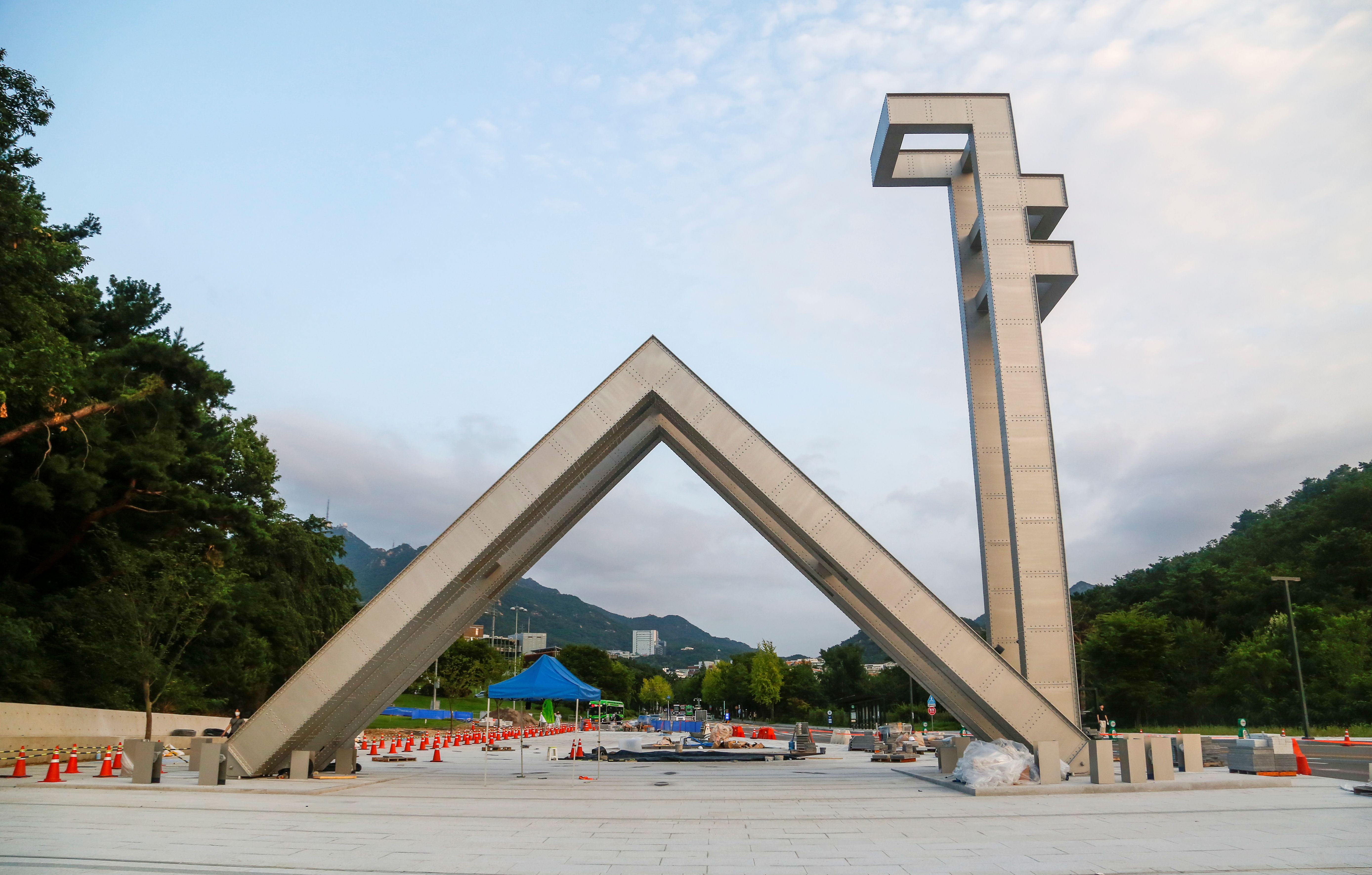 �������n�נ���W�����D���_־Ӱ��