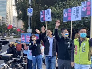 多圖／吳怡農曝賴清德關心選情　跨派系市議員陪站路口