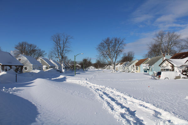 ▲▼美國紐約州西部的第二大城水牛城（Buffalo）遭到世紀暴風雪侵襲。（圖／路透）