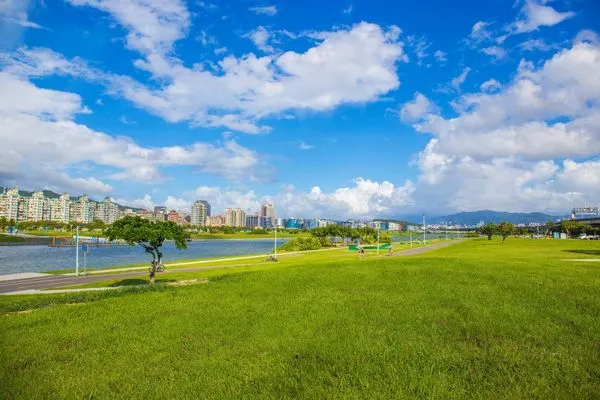 ▲▼北市河濱全年禁放炮竹煙火。（圖／台北市工務局水利處提供）