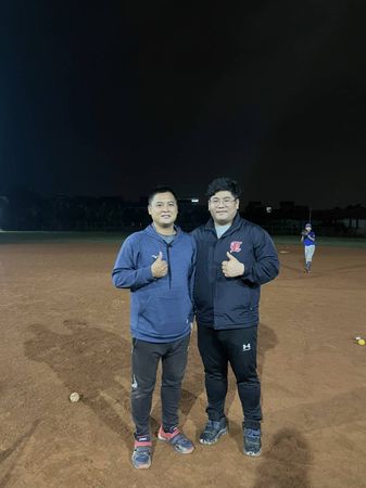 ▲松志彬教練（左）與李雨昌教練（右）。（圖／球隊提供）