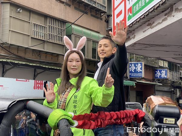 ▲▼吳怡農、陳怡君車隊掃街-中山。（圖／記者黃國霖攝）