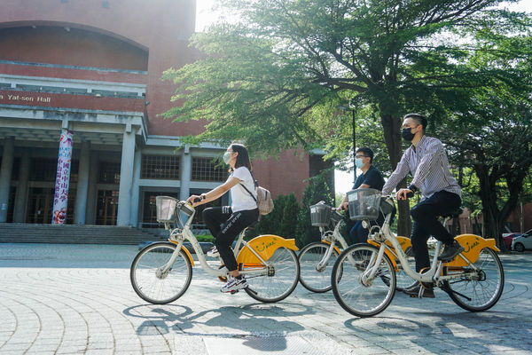 ▲▼高雄YouBike 2.0學生省不完，學生優惠延長。（圖／記者賴文萱翻攝）