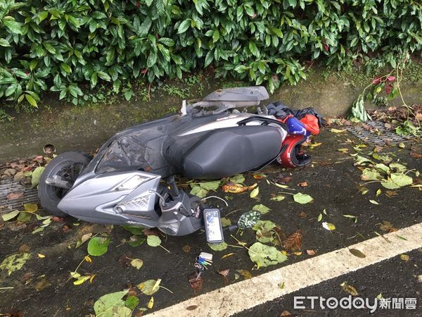 ▲▼北宜自摔。（圖／記者陳雕文翻攝）