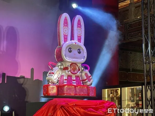 ▲▼2023台灣燈會主燈、小提燈。（圖／記者李宜秦攝）