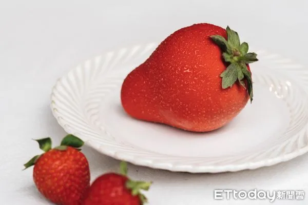 ▲老爺小花園-草莓裡的草莓。（圖／老爺小花園提供）
