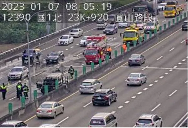 ▲▼國道火燒車。（圖／1968網站）