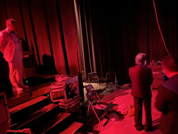 ▲▼柯文哲登場《炎上王世堅》。（圖／翻攝自Facebook／柯文哲）