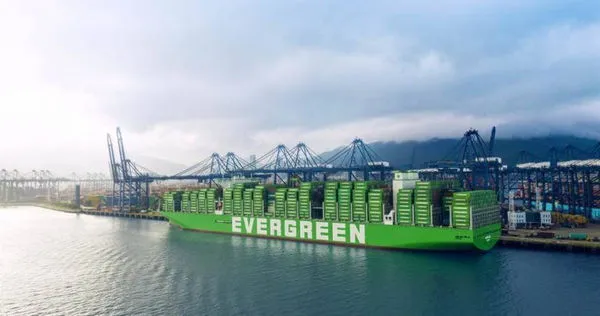 長榮海運豪發45個月年終。（圖∕報系資料照）