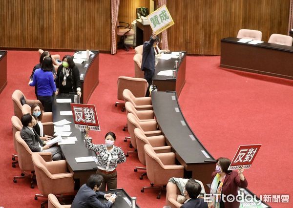 ▲▼立法院院會 法案清倉 表決 變更議程。（圖／記者屠惠剛攝）