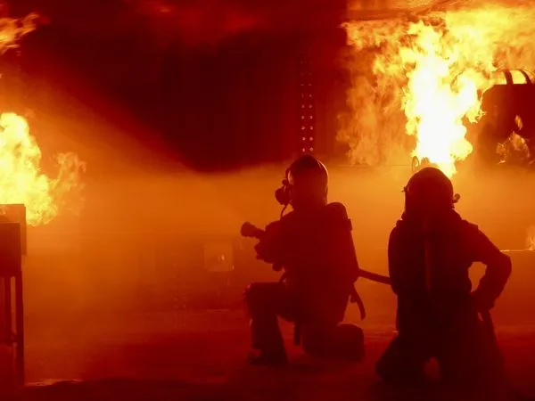 ▲消防員工作危險性高，竹市府全力支持消防同仁福利提升。（圖／新竹市政府提供）