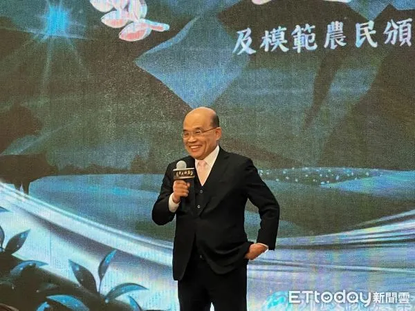 ▲全國十大神農頒獎典禮 蘇貞昌、陳吉仲。（圖／記者楊惠琪攝）