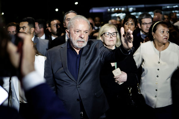 ▲▼巴西總統魯拉（ Luiz Inacio Lula da Silva）怒斥國會暴亂，聖保羅湧現群眾支持民主價值。（圖／路透）
