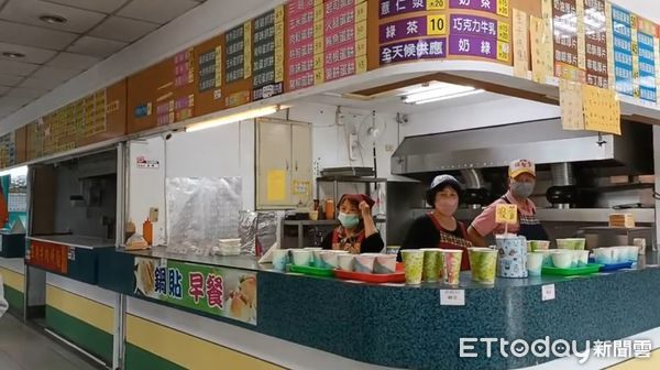 ▲▼週刊報導大葉大學前副校長涉嫌掏空校產，導致美食街攤商倒閉。校方出面駁斥。（圖／記者唐詠絮攝）