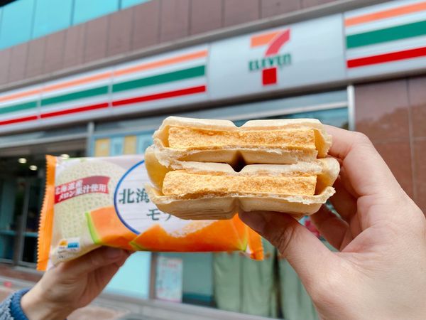 ▲▼7-11開賣北海道牛奶/哈密瓜雪糕。（圖／7-11提供）