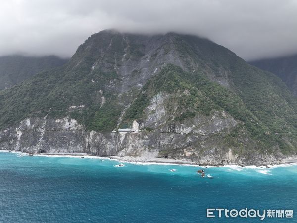 ▲▼花蓮大清水隧道坍方空拍。（圖／記者林振民攝）