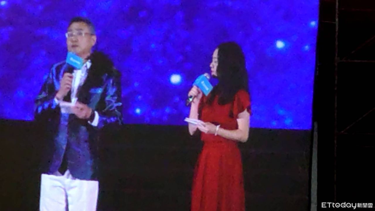 台北|曾寶儀一身喜氣主持富邦尾牙！　富邦勇士暖場嗨翻現場 | ETtoday財經雲 | ETtoday新聞雲