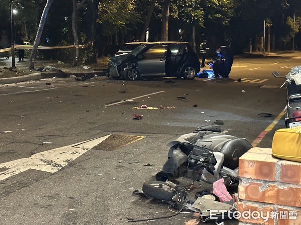 ▲▼台中恐怖車禍1死2重傷，駕駛肇逃詢問「有警察在追我嗎」。（圖／記者許權毅攝）