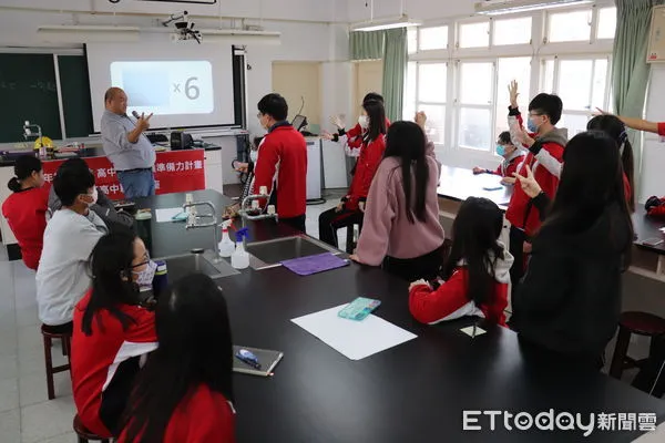 ▲勞動部「提升國高中學就業準備力計畫」提供經費及資源，可協助國高中學生累積就業先備知能，今年預計在雲嘉南辦理90場講座及企業參訪。（圖／記者林悅翻攝，下同）