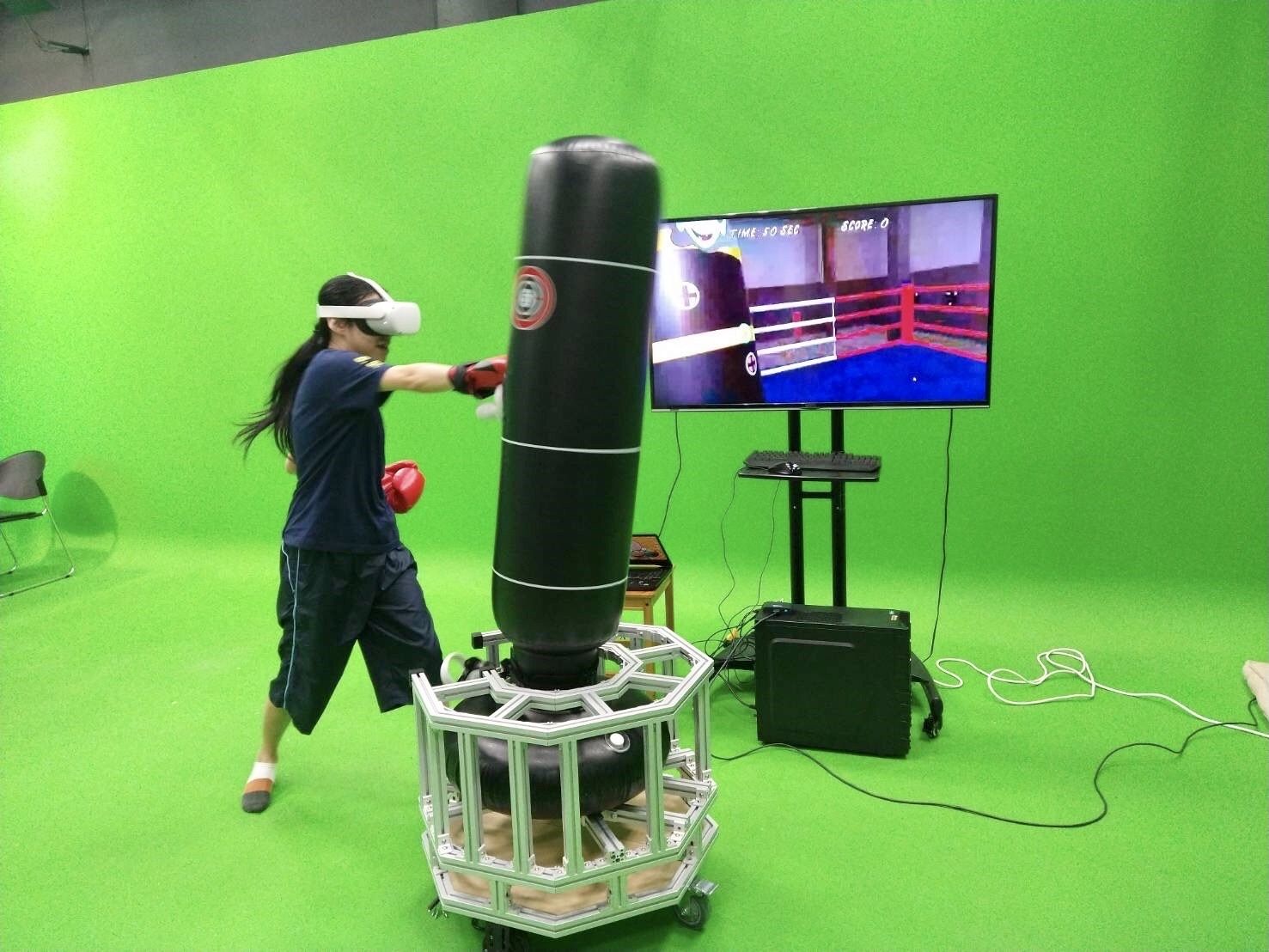 ▲▼北科大開發「易動沙包」結合VR　練拳擊省力又有趣。（圖／北科大提供）