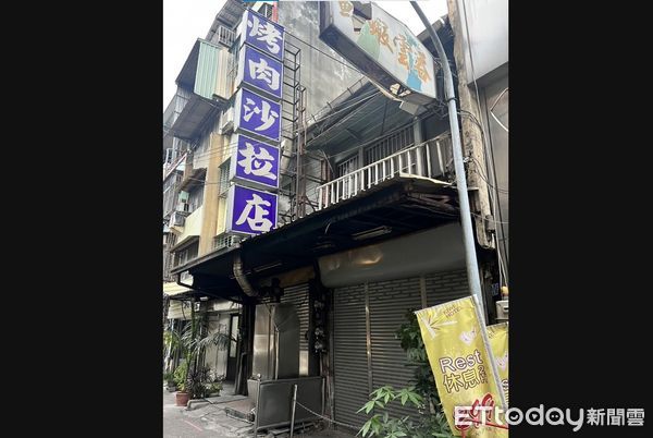 ▲台中50年名店烤肉沙拉老奶奶過世歇業。（圖／民眾提供）