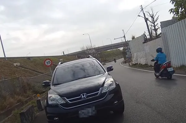 ▲▼             。（圖／翻攝自YouTube／WoWtchout - 地圖型行車影像分享平台）