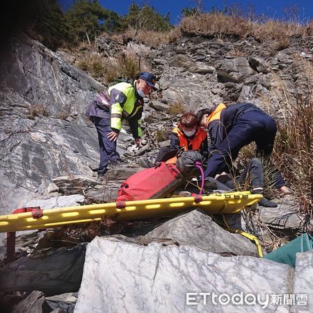 ▲▼南橫三星之關山嶺山山域事故。（圖／記者楊漢聲翻攝）