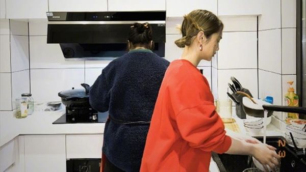 台灣|楊丞琳過年「廚房幫洗碗」！嫁李榮浩3年　婆媳私下真實互動曝光 | ETtoday星光雲 | ETtoday新聞雲